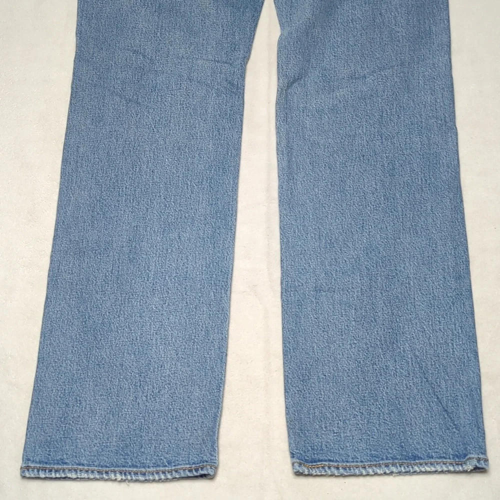 Levi's 501‎ Classic Straight Leg Light Blue Distressed Mens Jeans Size 36